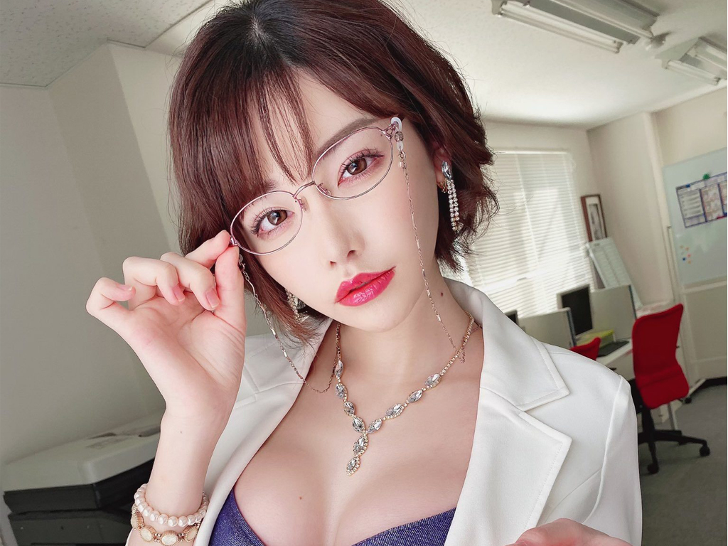 Eimi Fukada