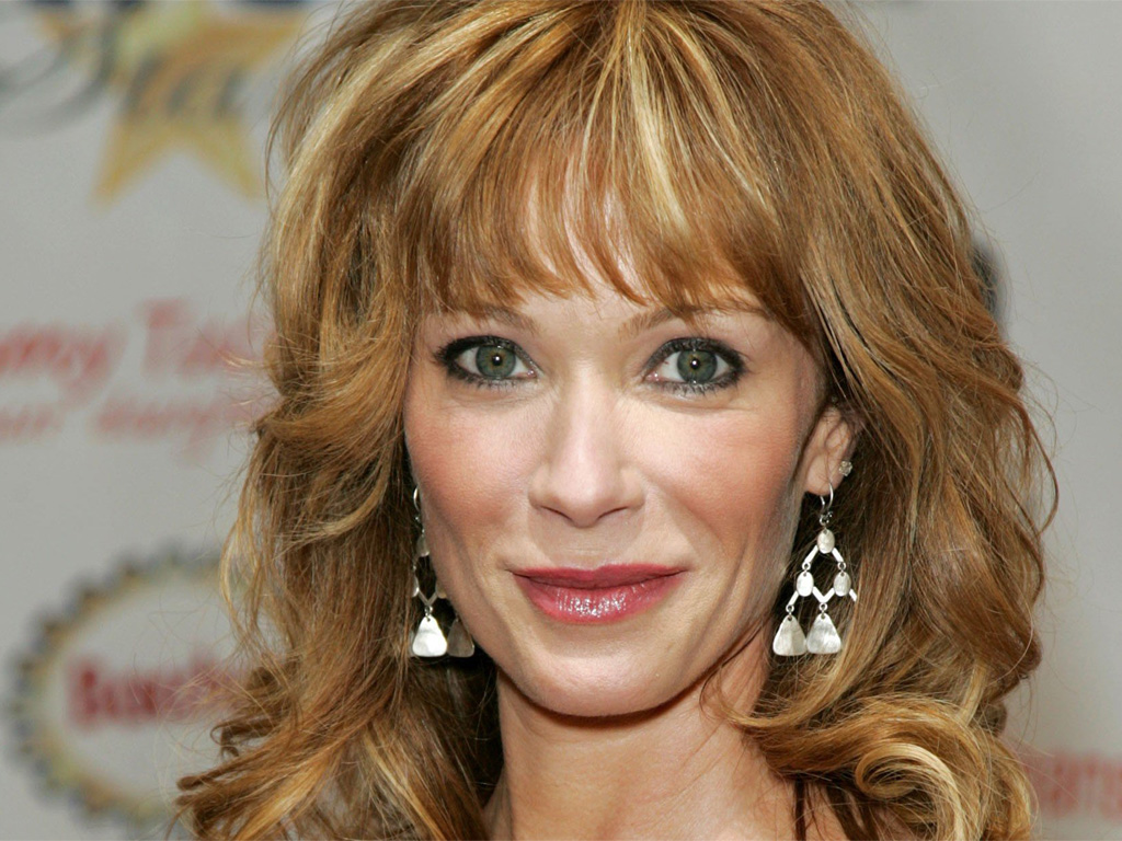 Lauren Holly